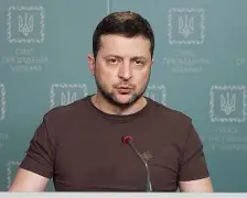 LOL官网-全场球迷高喊佩德里