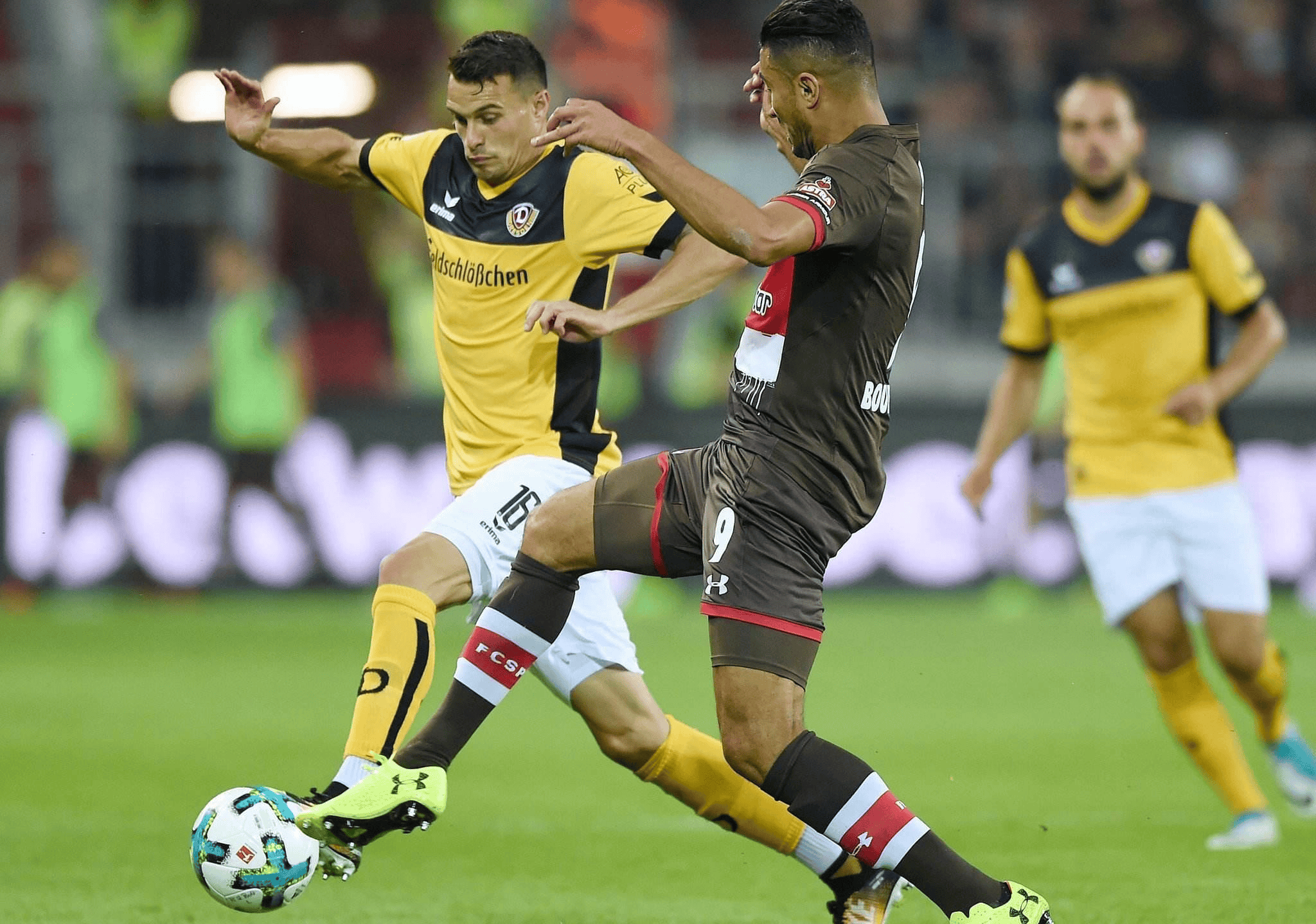 包含斯图加特发布备战花絮,集结日遗憾出局,德甲任务艰巨,阵容厚度经受考验的词条 包含斯图加特发布备战花絮,集结日遗憾出局,德甲任务艰巨,阵容厚度经受考验的词条